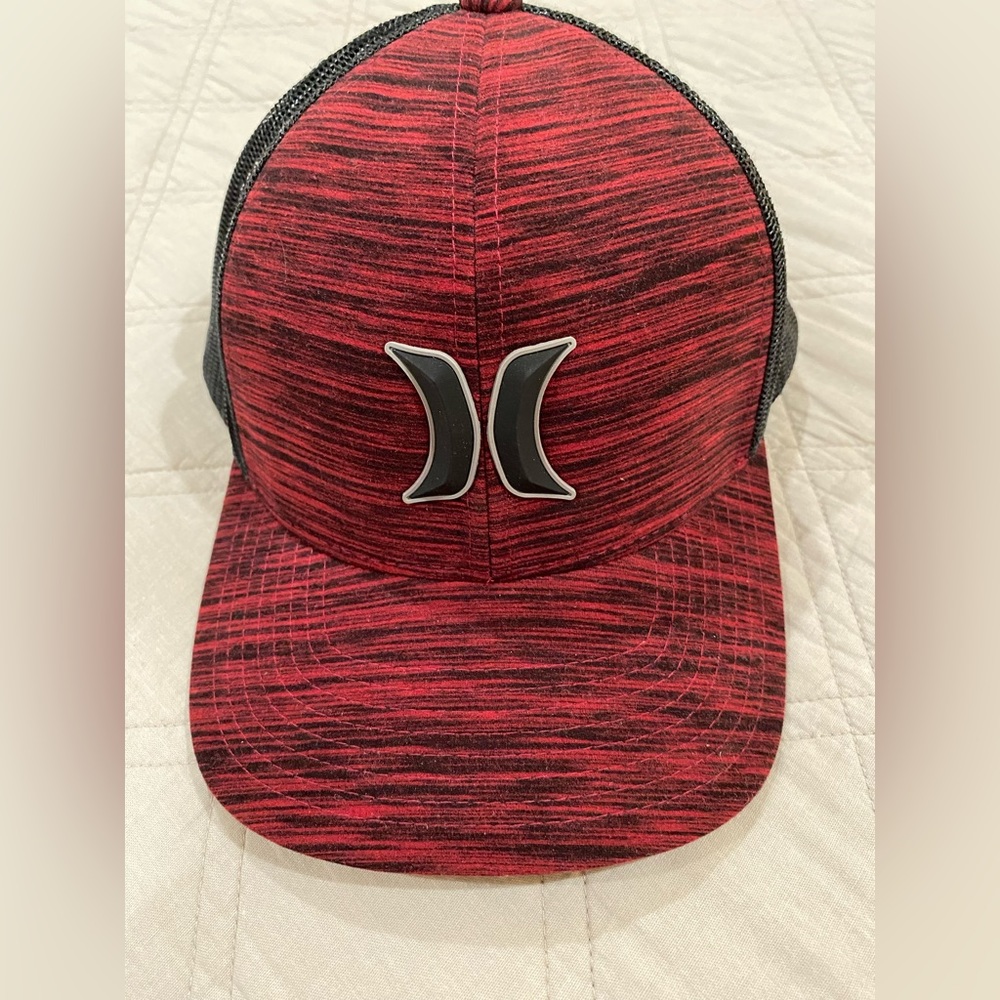 NWOT Men’s Hurley hat